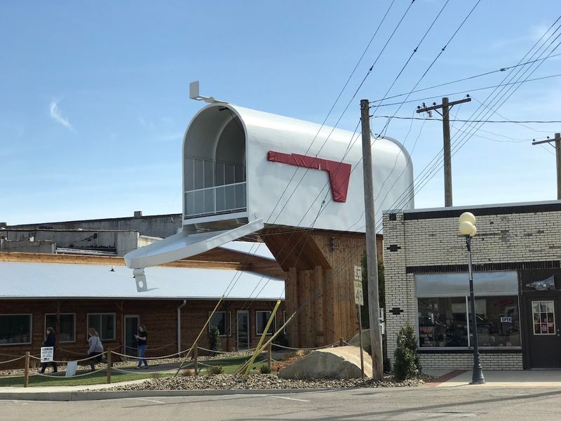 Casey, Illinois: The Town That Went Big or Went Home