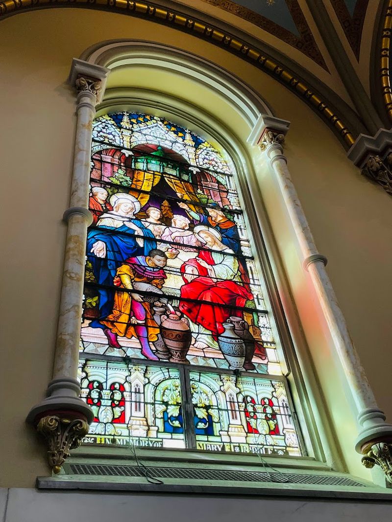 The 142 Stained-Glass Windows That Transform Interior Light