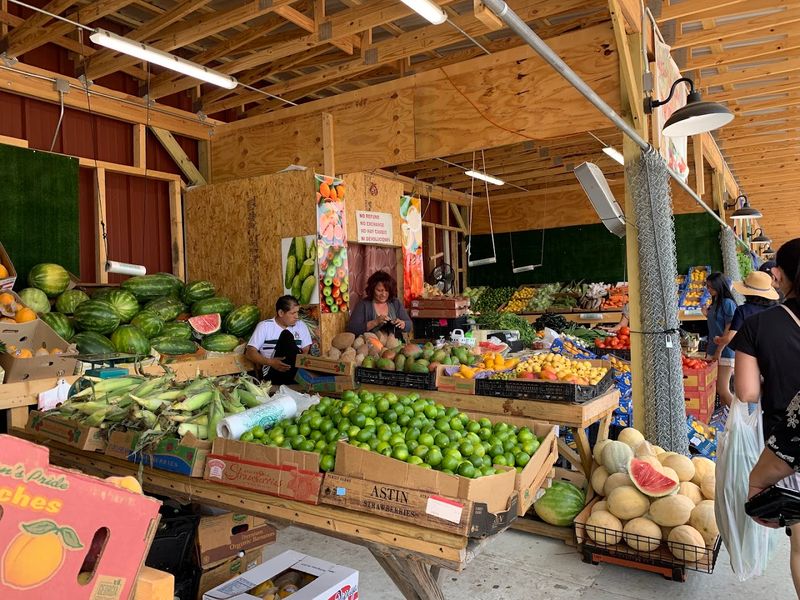 A Joyful Mix Of Fresh Finds And Vintage Curiosities