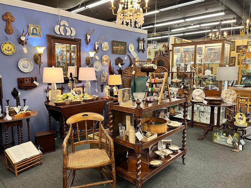 The Layout Rewards Slow Exploration Over Speed