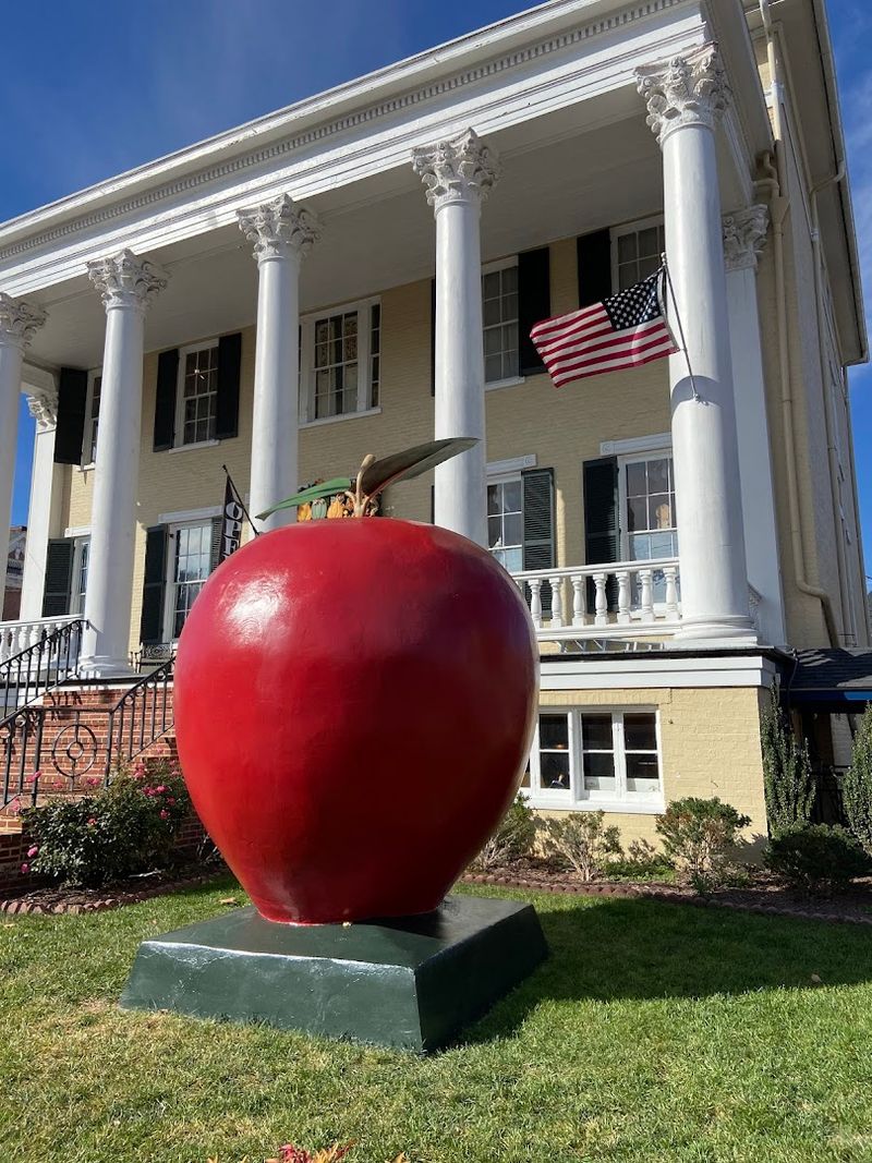 Winchester's Apple Capital Crown