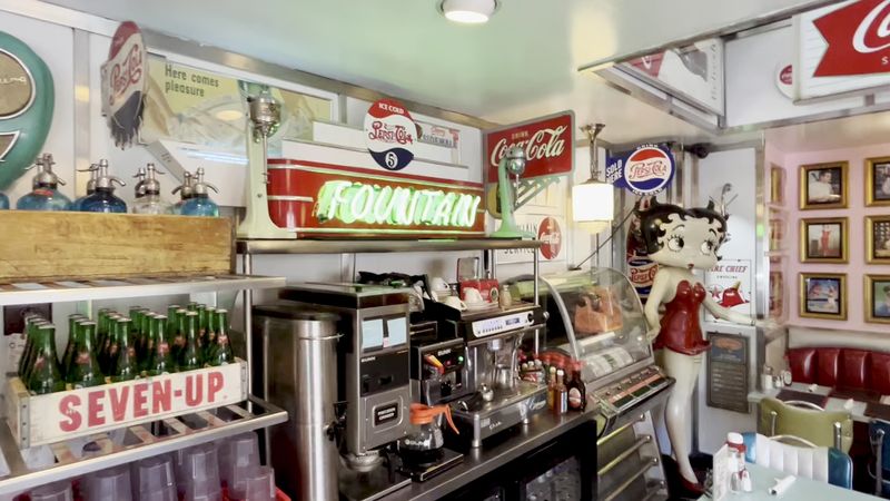 A 1950S Art Deco Chrome Relic Near LaGuardia Airport