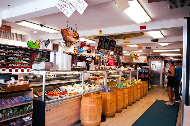 The Vintage Atmosphere That Transports You Back in Time