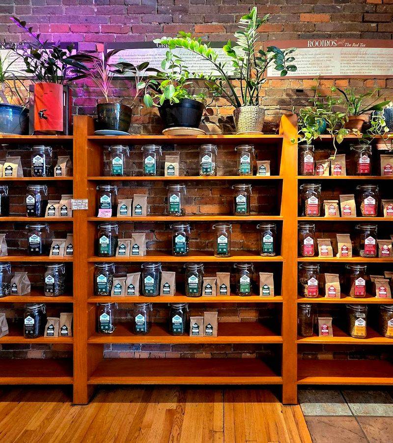 Music That Sets the Perfect Background Mood