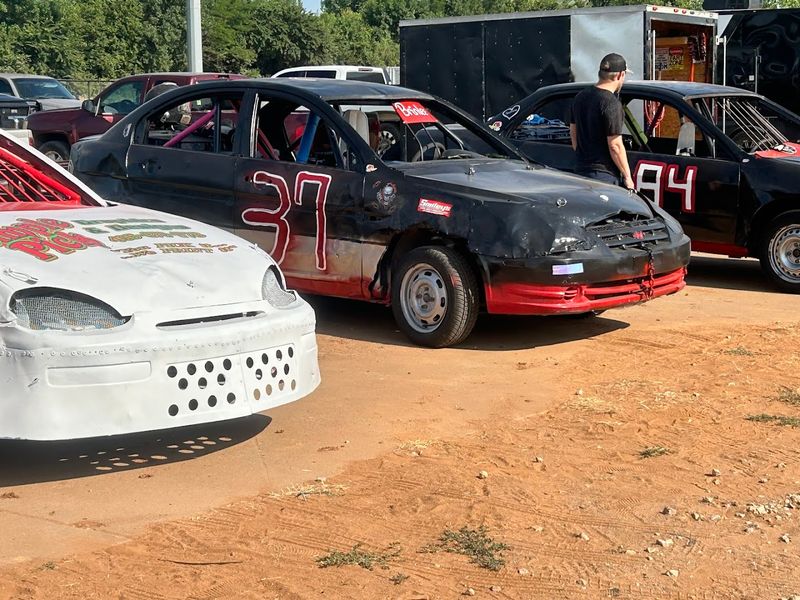 Pit Access and Getting Up Close to the Cars