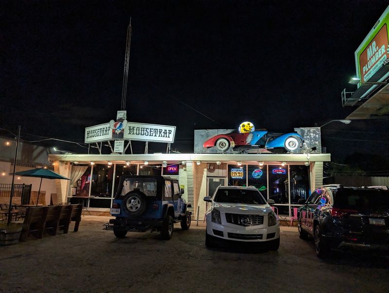 Nearby Attractions That Make It a Full Day in Indianapolis