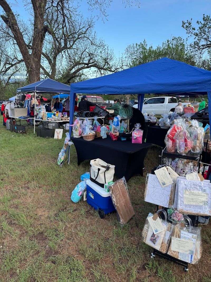 Weekend Hours That Make Every Visit Count