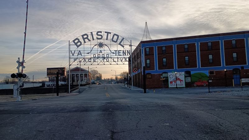 The Birthplace of Country Music Museum Just Steps Away