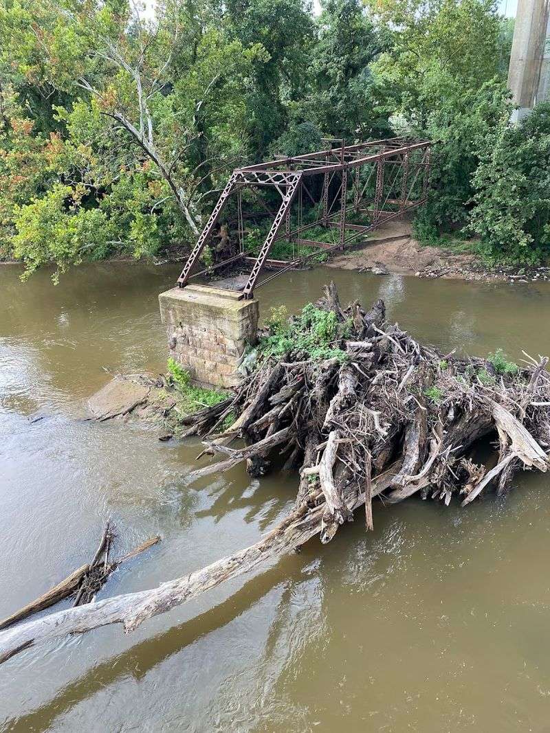 Civil War History Woven Into Every Corner