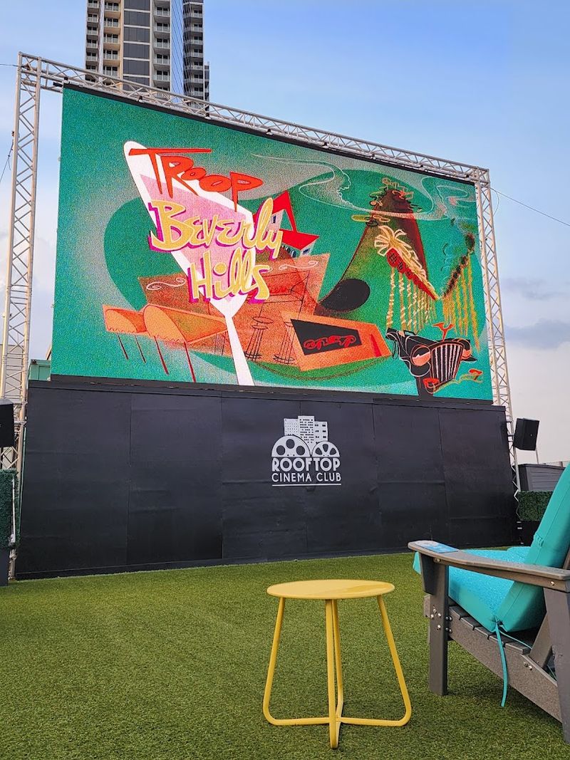 Age Policy and Atmosphere After Dark