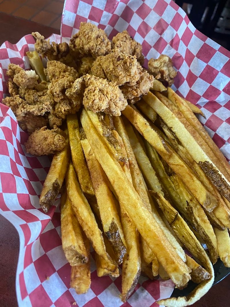Friday Night Catfish: A Weekly Ritual Worth Planning For