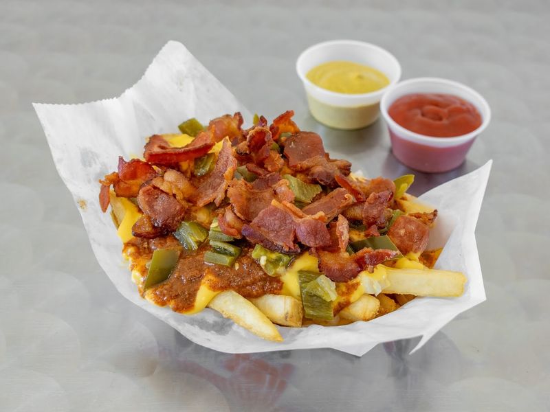Cheese and Chili Fries: The Side Dish That Steals the Show
