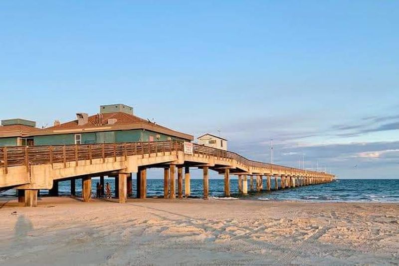 Why Port Aransas Makes This Meal Better