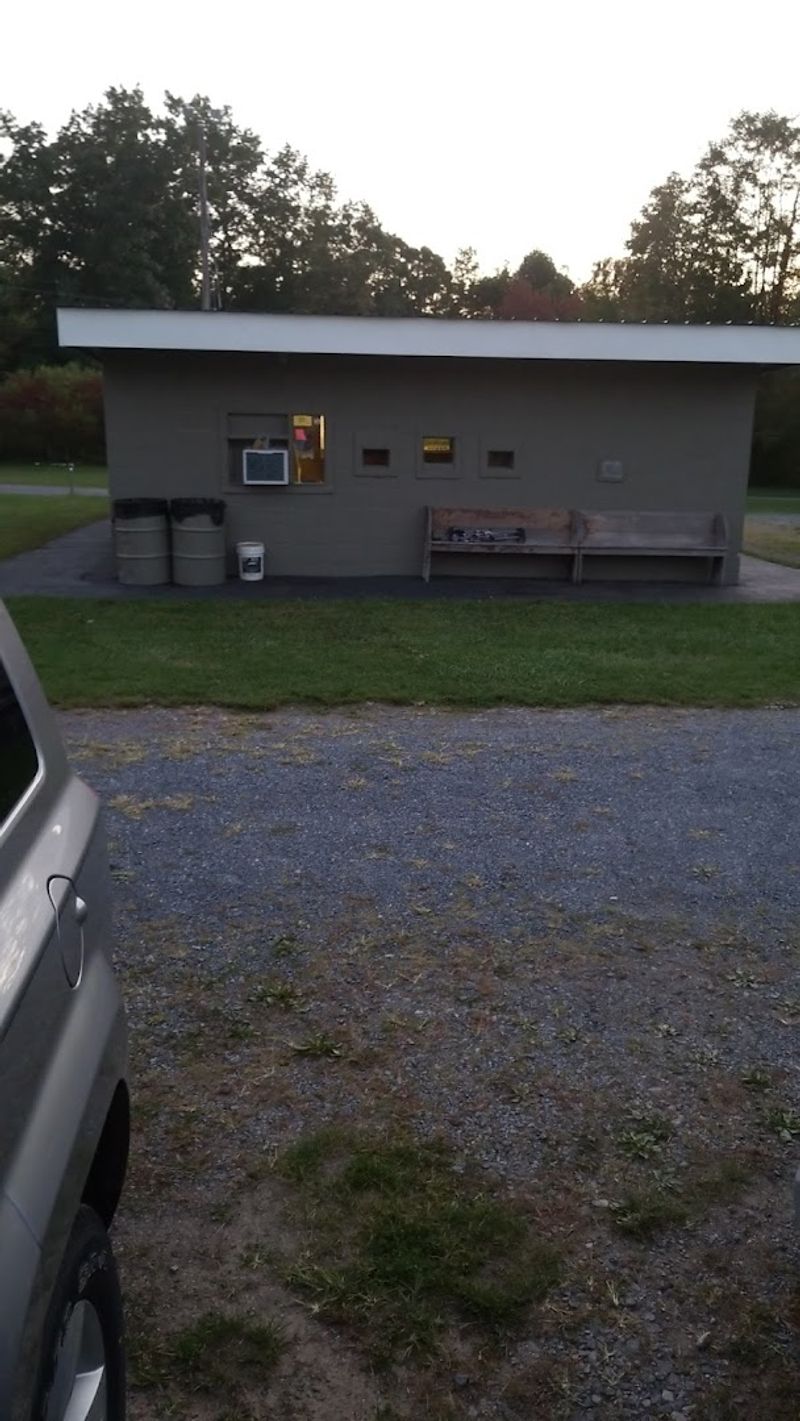 FM Radio and Old-School Speakers: Two Ways to Hear the Magic