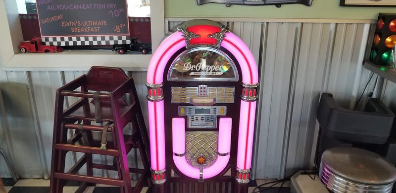 The 50s Music That Keeps Playing in Your Head