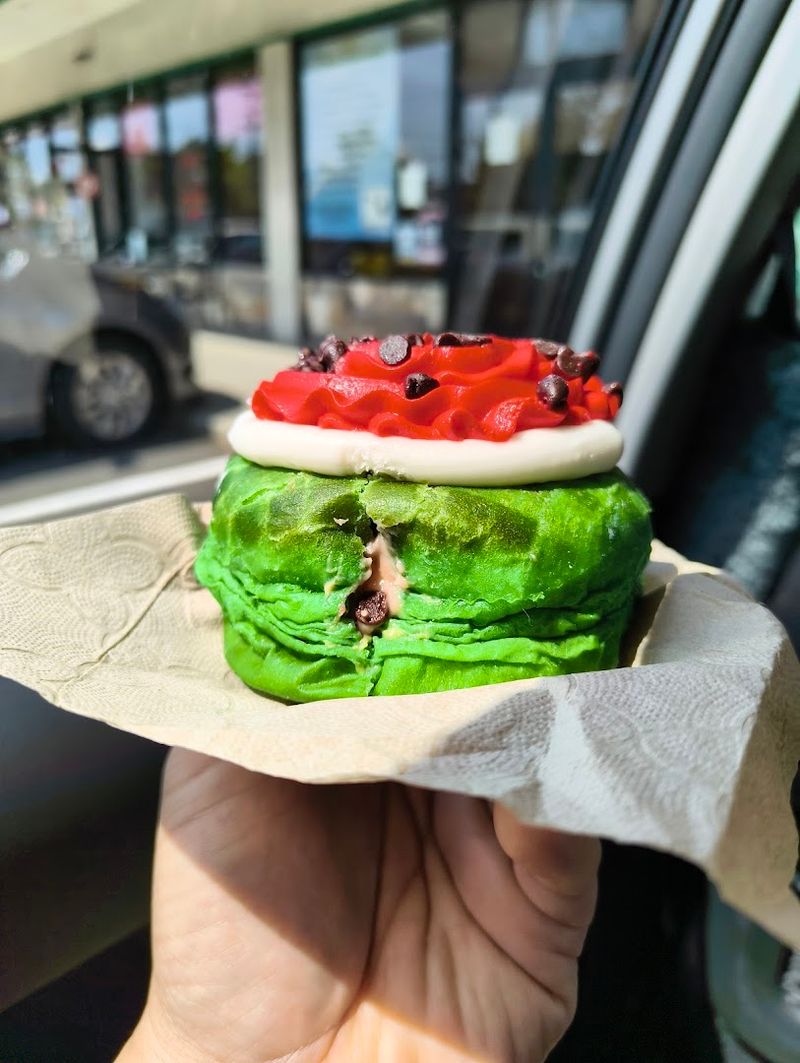 Italian Rainbow Donut: A Nod to a Classic Cookie