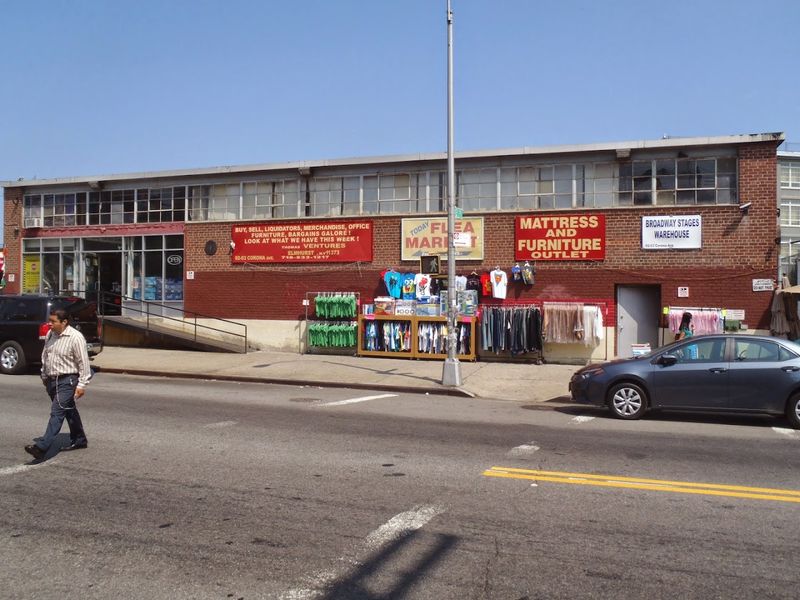Astoria Flea and Food (Astoria, Queens)