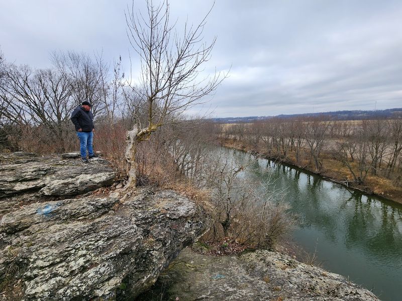 Fossil Hunting Possibilities Right Along the Rock Face