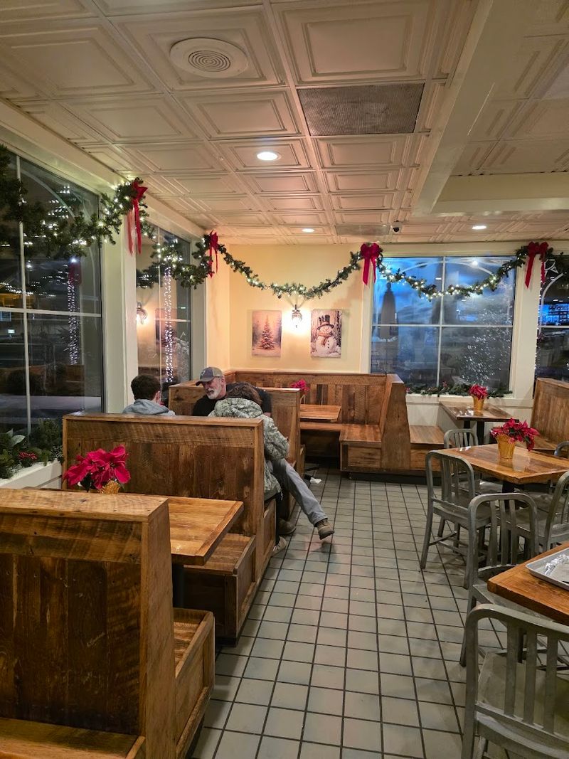 The Retro Atmosphere That Sets the Mood Instantly