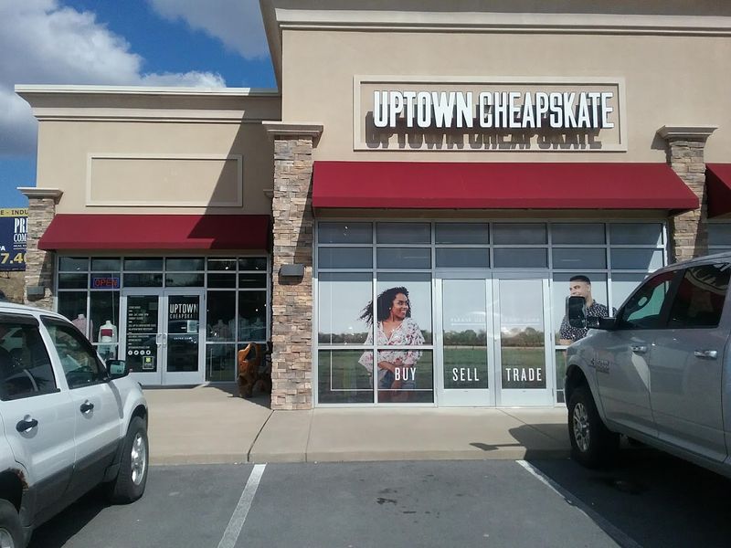 A Boutique Feel That Thrift Stores Rarely Pull Off