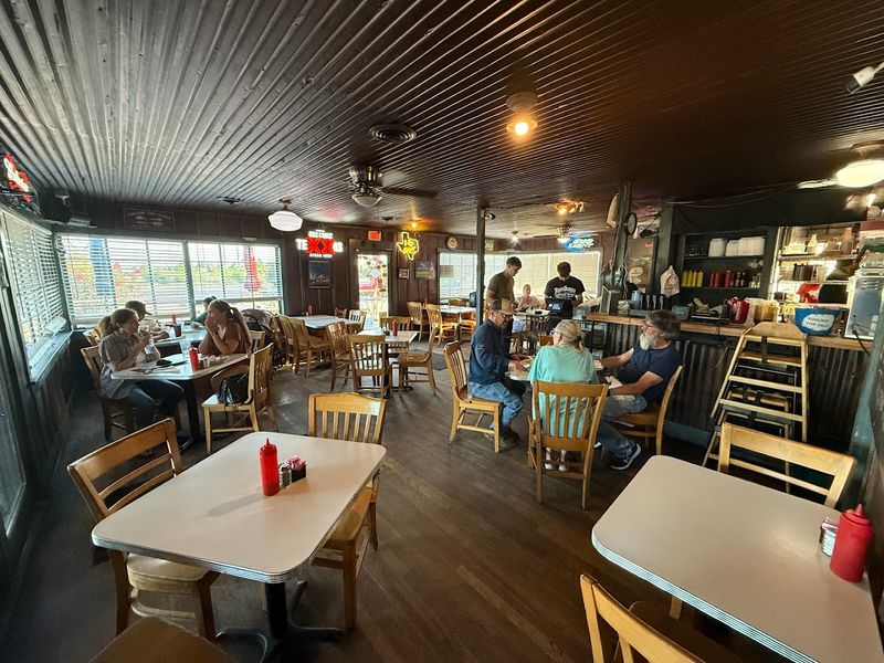 Why Roadhouse Bastrop Keeps Winning Year After Year