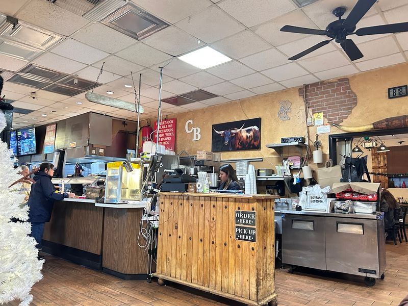 What Makes a Dallas Dining Landmark Actually Last