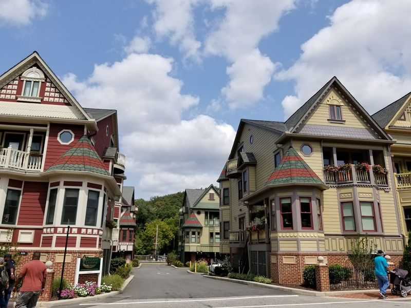 The Arts and Cultural District: creativity Lives Here