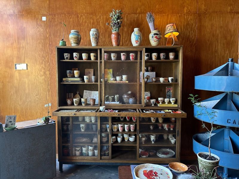 Joining a Community of Clay Enthusiasts