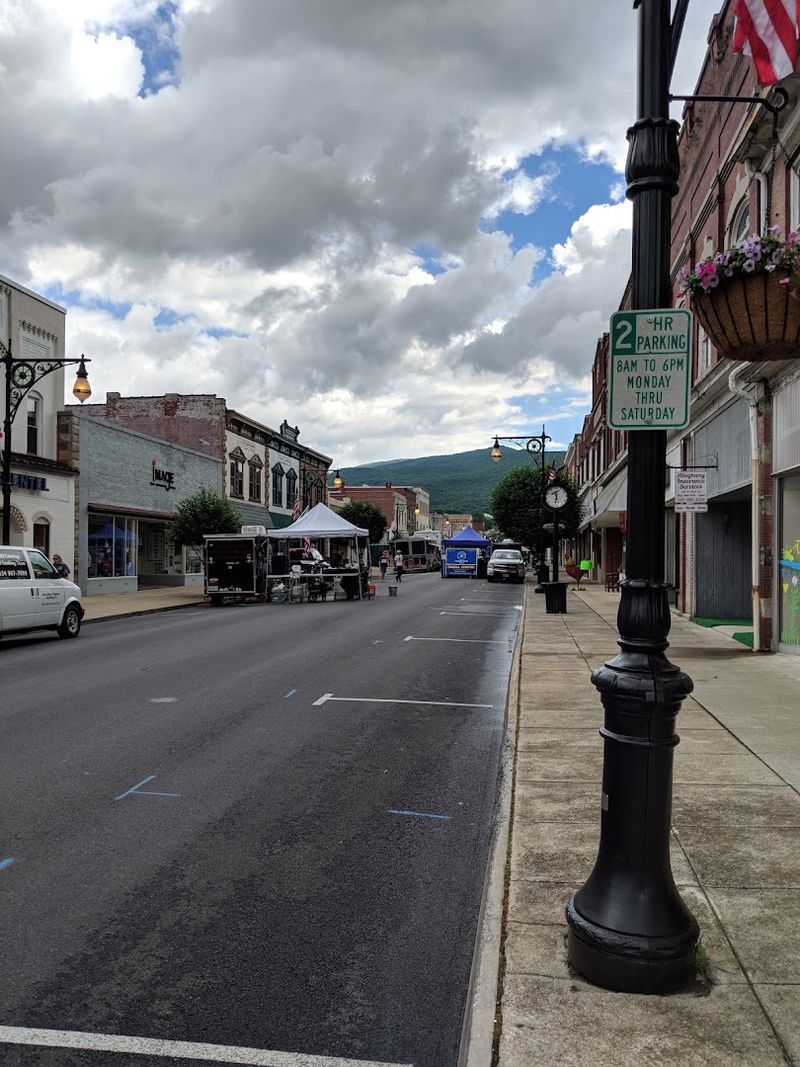 Grocery Bills That Stay Surprisingly Manageable