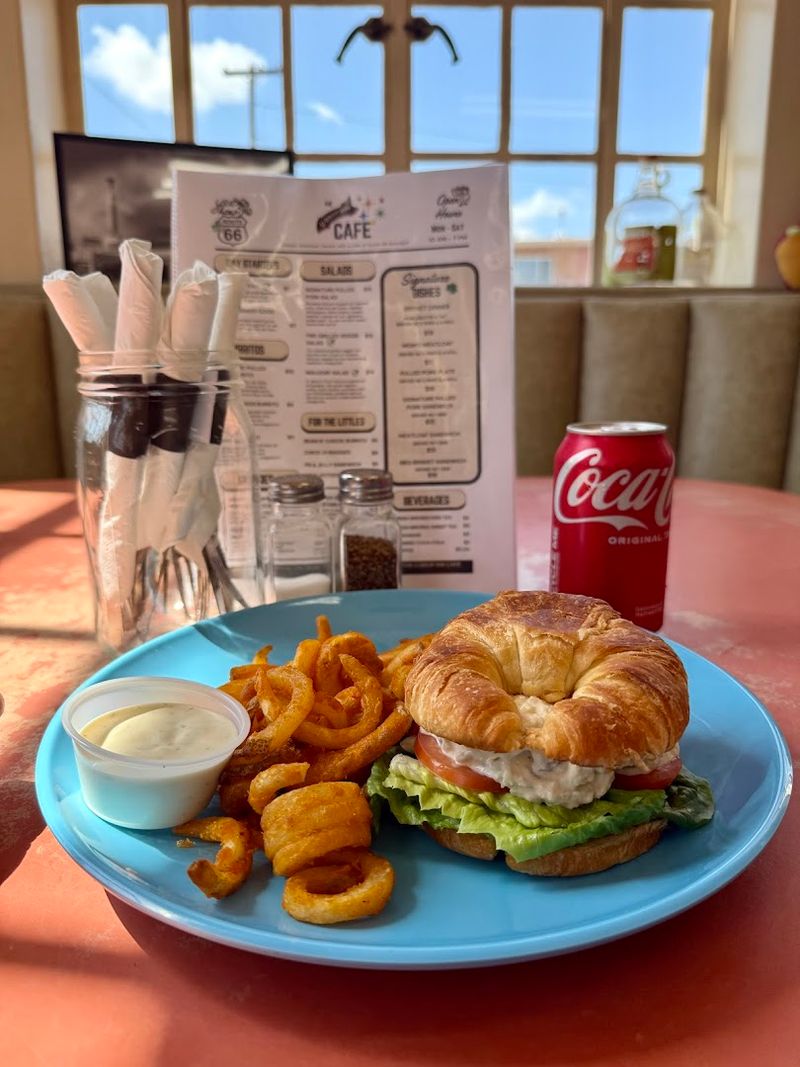 Classic American Comfort Food Worth the Stop Alone