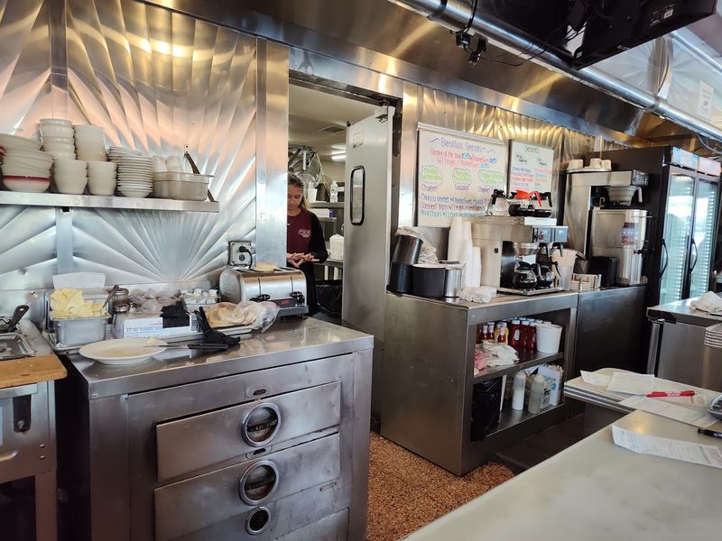 A Living Piece of Virginia Diner History