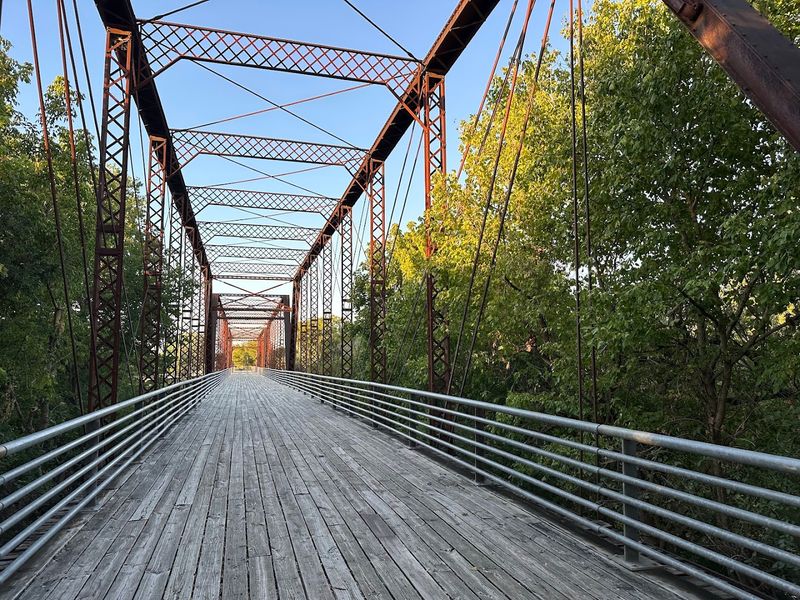 Moore's Crossing Bridge: History You Can Actually Stand On
