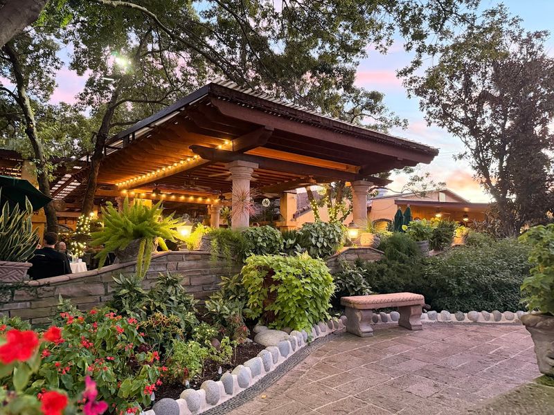 Joe T. Garcia's, Texas