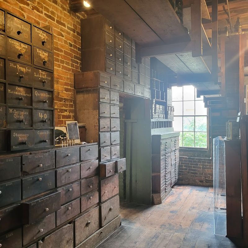 Original Furniture and Fixtures That Survived the Centuries