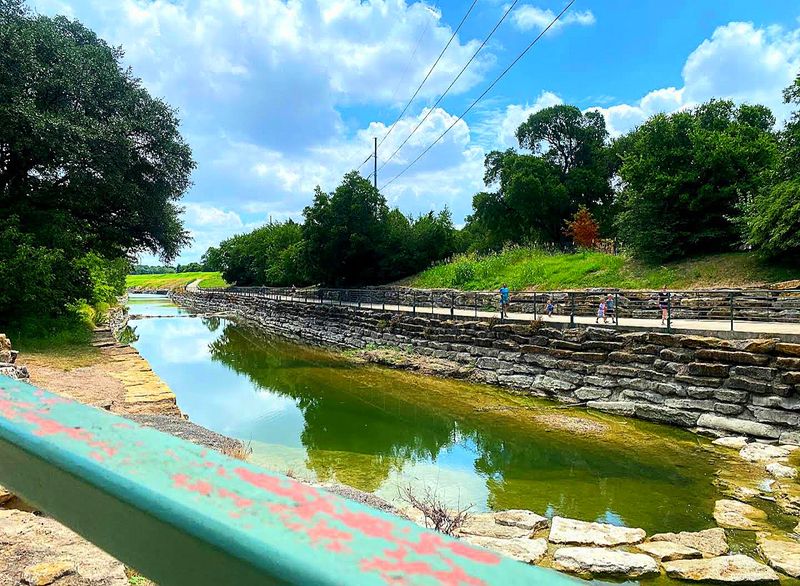 Early Morning Visits and Parking Tips