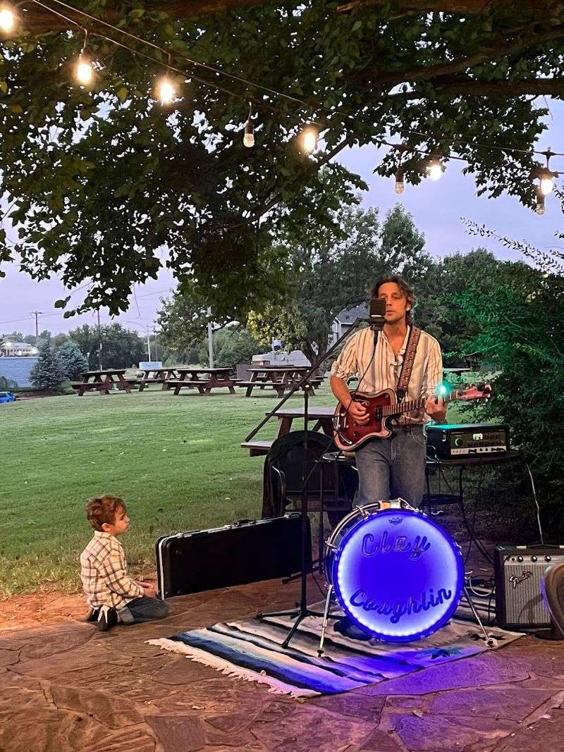 Live Music and Weekly Events Keep Things Fun