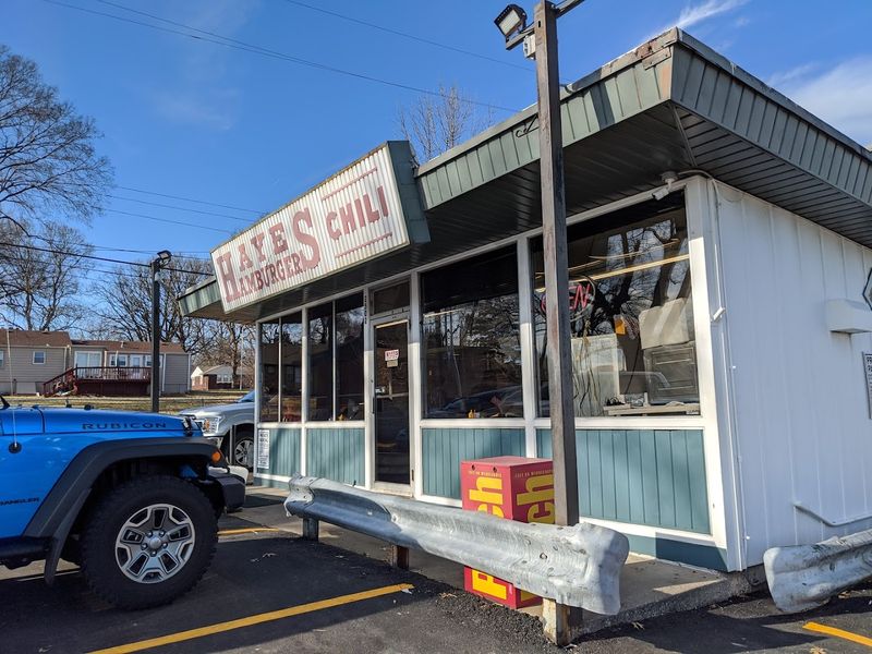 Why Hayes Hamburger and Chili Keeps Drawing People Back