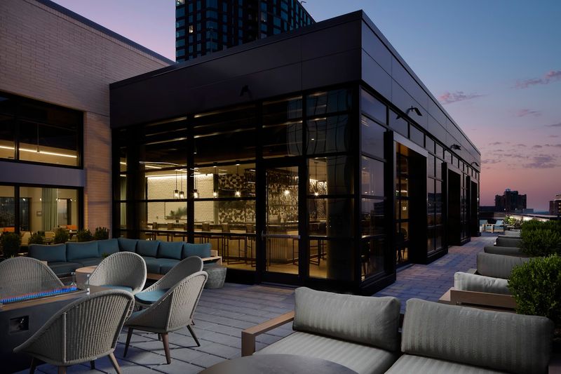SYN Rooftop Bar and Lounge, Reston