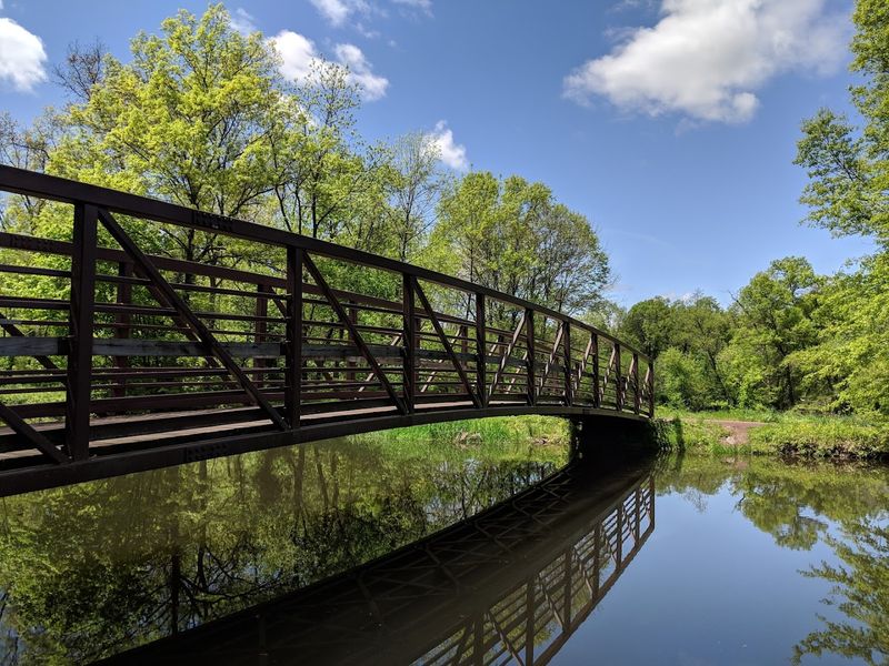 The Nationally Accredited Arboretum: Trees That Tell a Story The Nationally Accredited Arboretum: Trees That Tell a Story