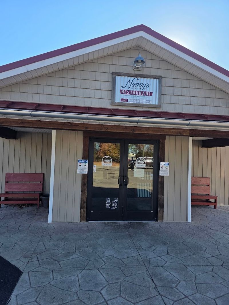 Finding Nanny's Restaurant and Making Your Visit Count