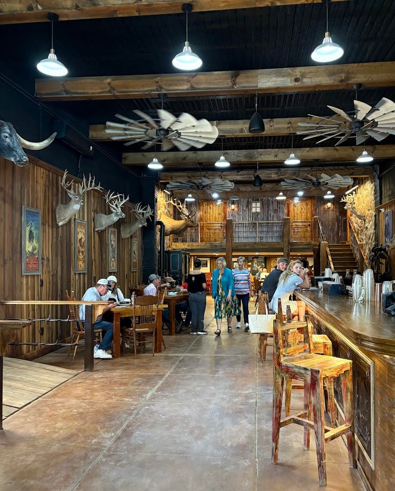 Hours That Suit A Weekend Road Trip