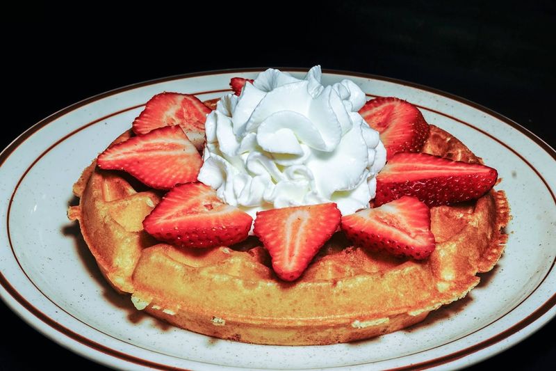 A Spot That Regulars Claim as Their Own