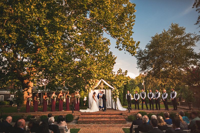 Outdoor Ceremonies Under a Living Canopy