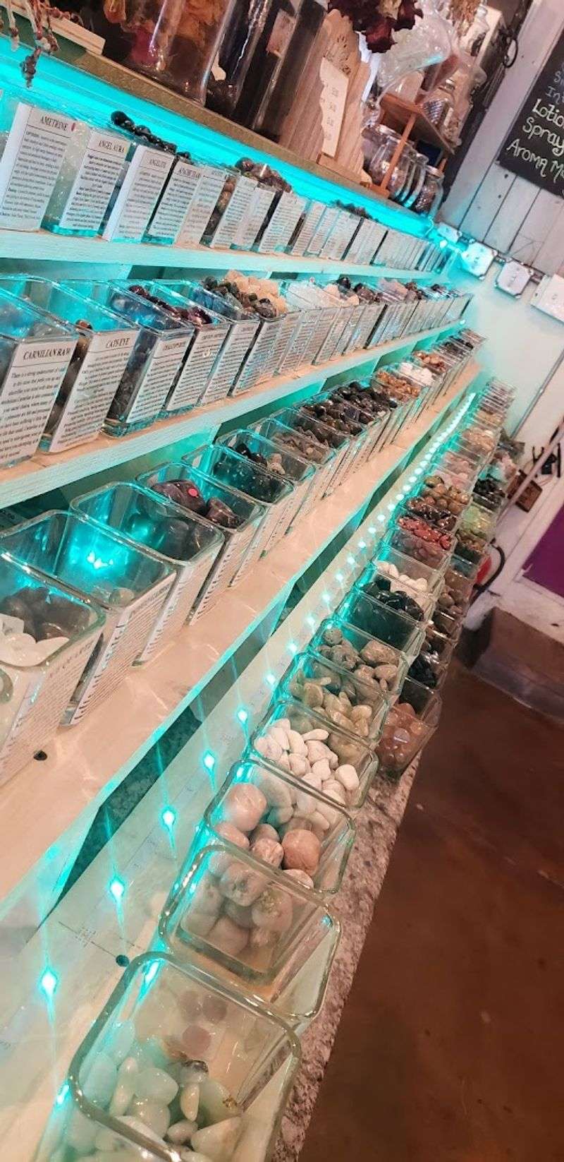 Crystals and Gems That Pull You In