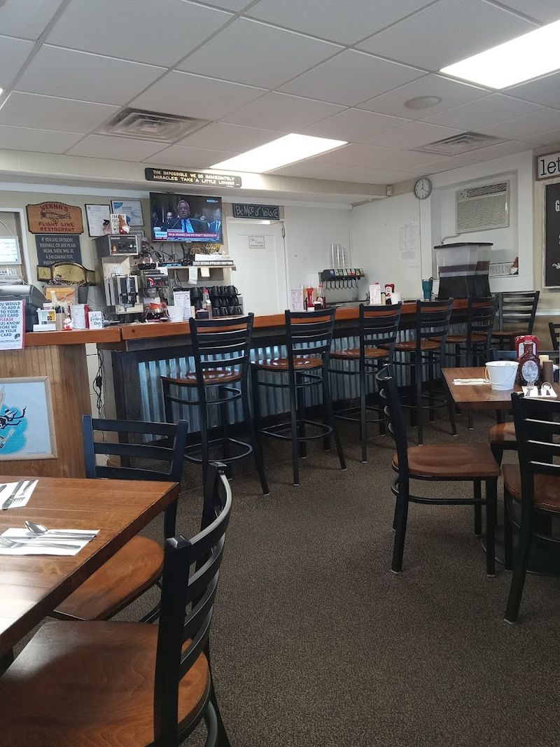 A Small-Town Atmosphere That Feels Genuinely Welcoming