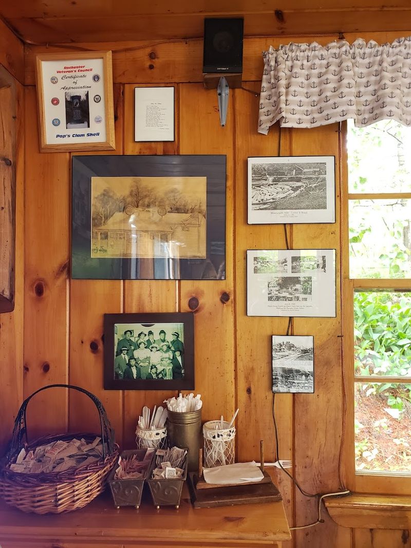 Old-Fashioned Charm in Every Corner