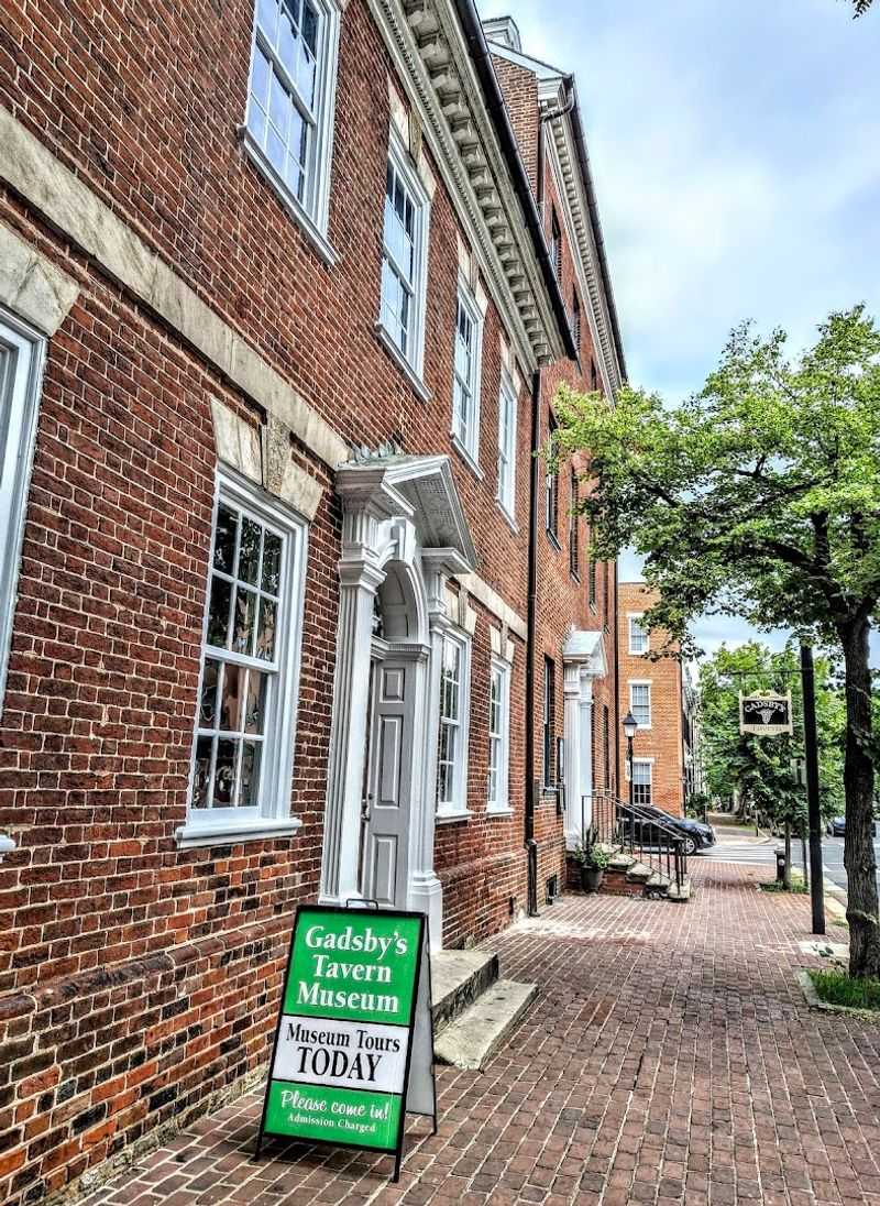 Old Town Alexandria as the Perfect Backdrop