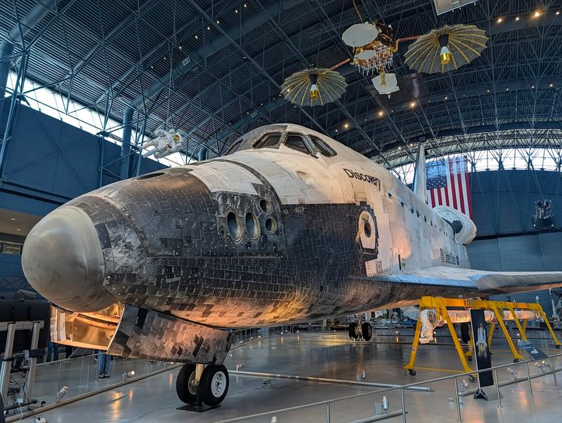 Space Shuttle Discovery: A Star That Came Home