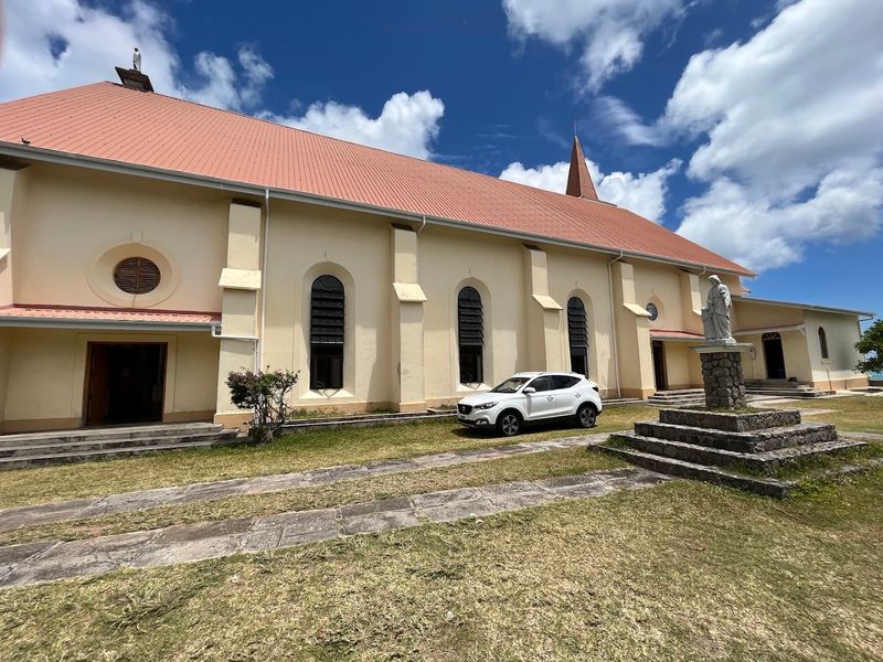 Getting There and Navigating the Area