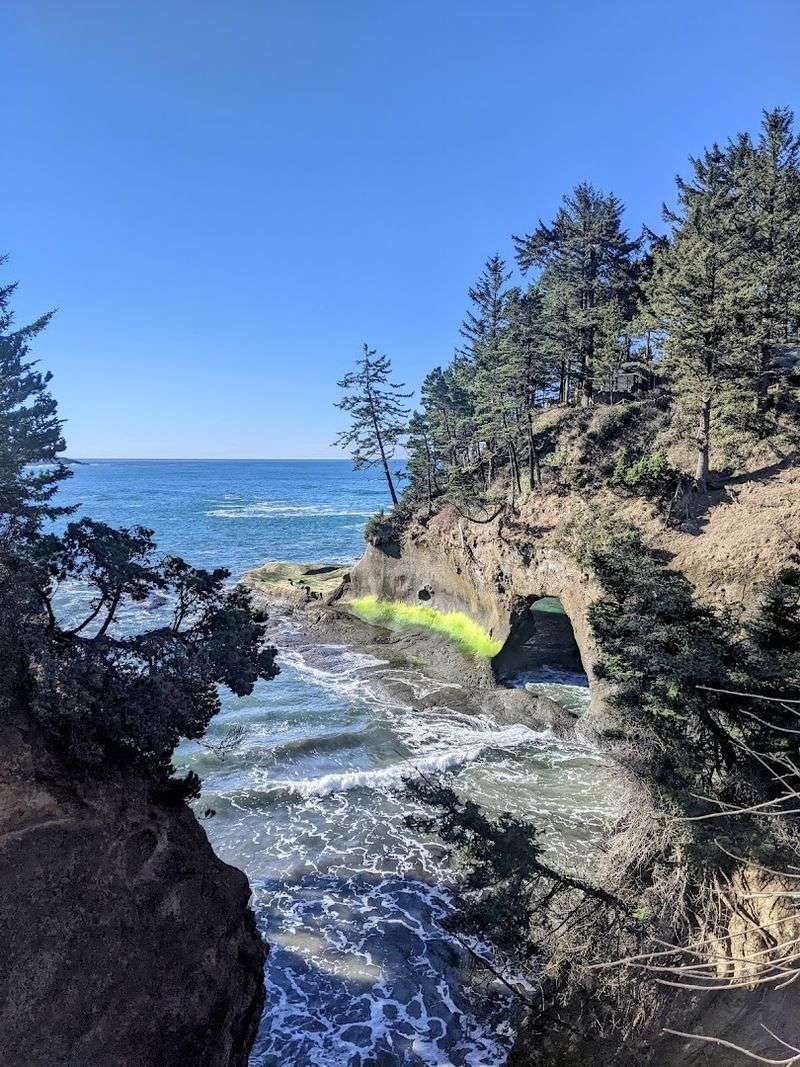 Rocky Creek State Scenic Viewpoint